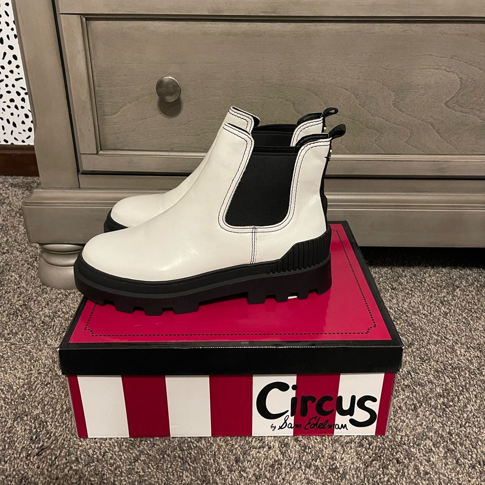 White Sam Edelman Boots
